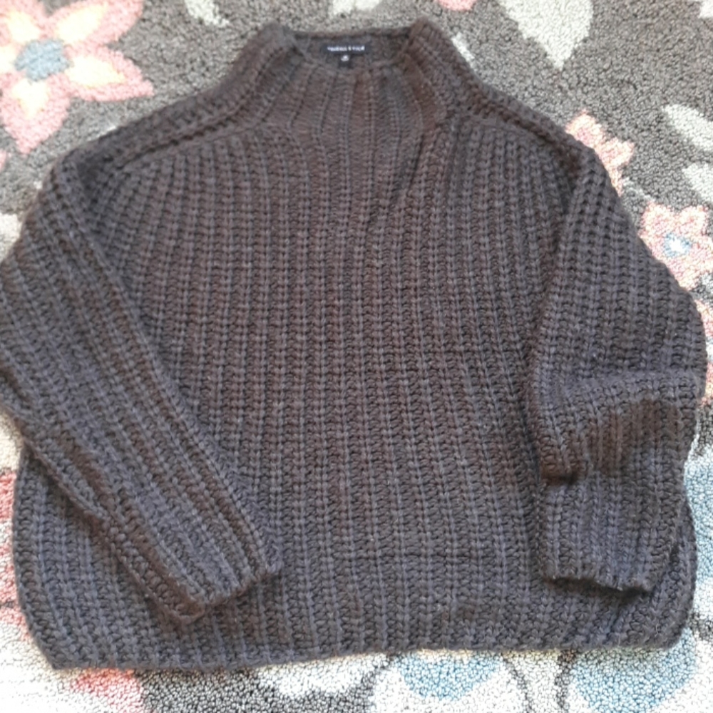 KENDALL & KYLIE MOCK NECK CHUNKY OVERSIZED SWEATER